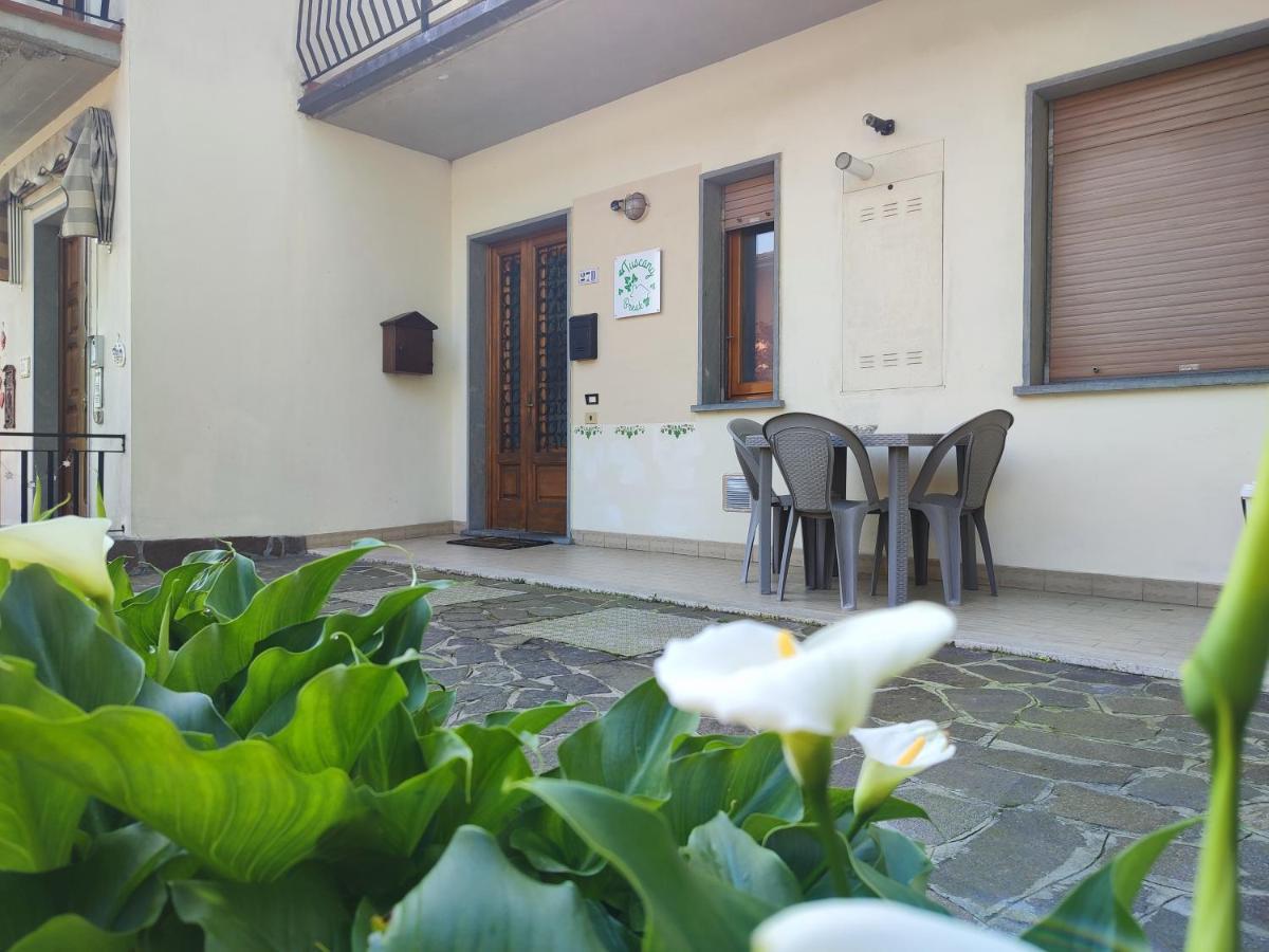 Tuscany Break Gallicano Bagian luar foto